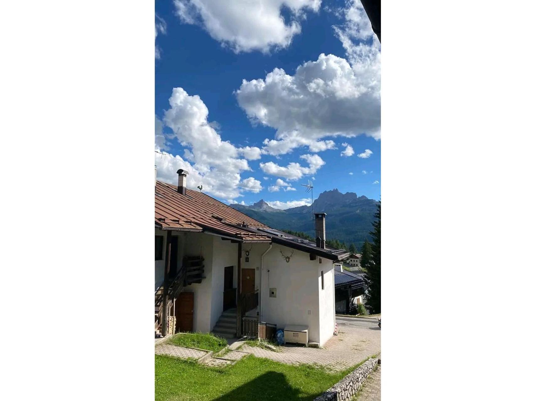 Cristallo & Faloria Suite Apartments Cortina dʼAmpezzo Exterior foto